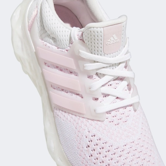 [NEW]‎ Women's Adidas UltraBoost Web DNA Shoes GY9092 - Picture 7 of 8